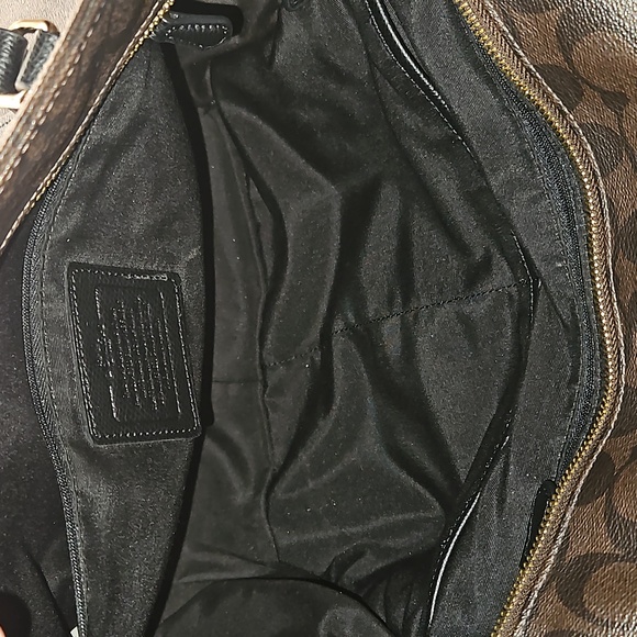 Authentic Coach Canvas Diaper Bag/Purse - Picture 5 of 9